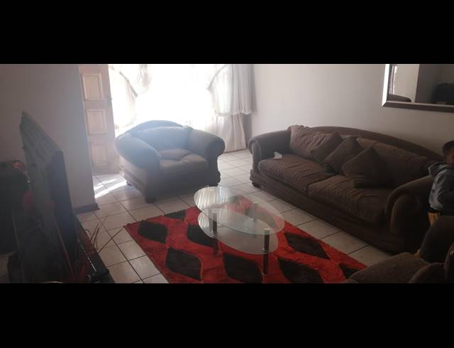 2 BEDROOM TOWNHOUSE SOLD IN DORINGKRUIN